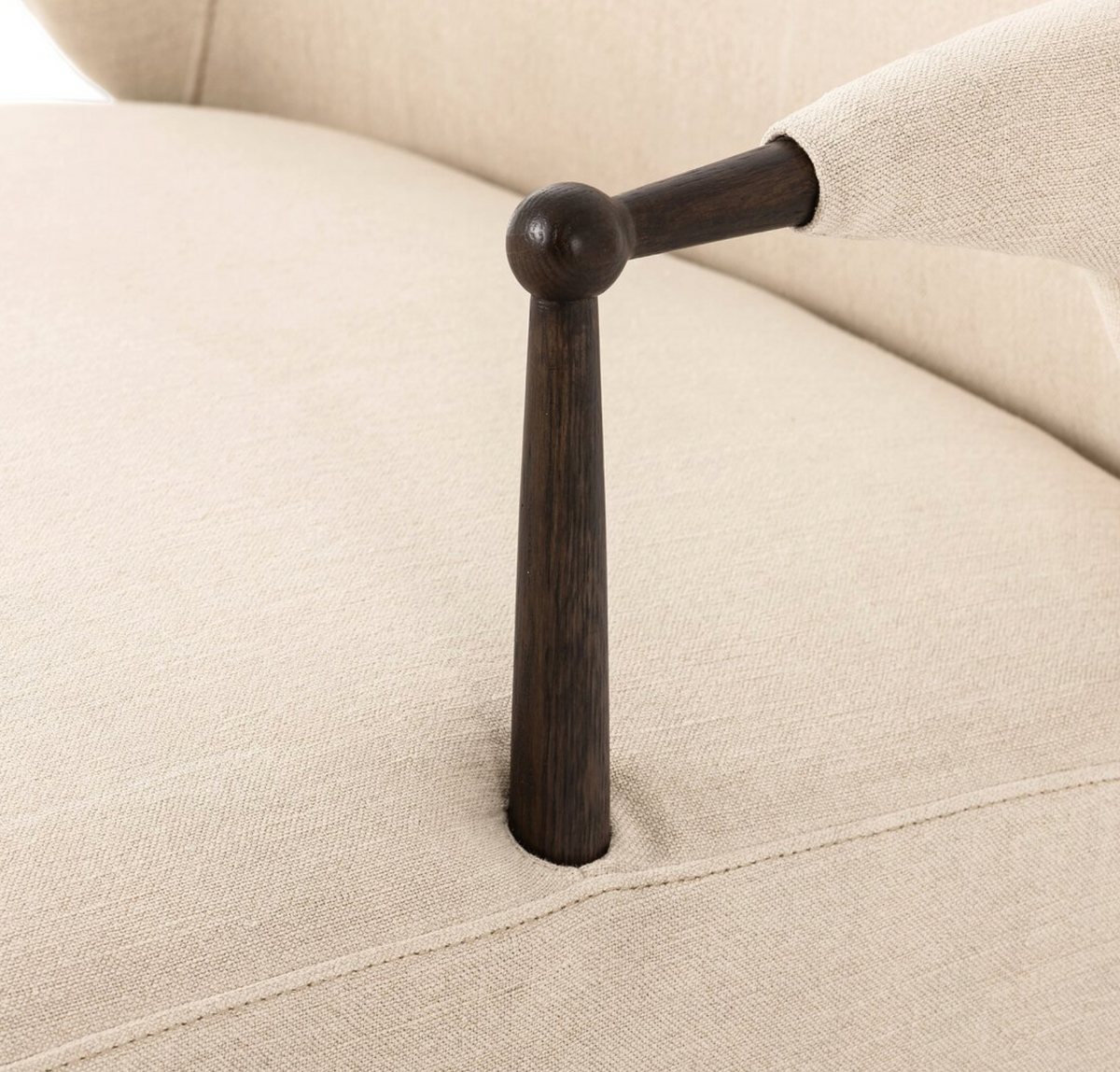 Chiltern Chaise