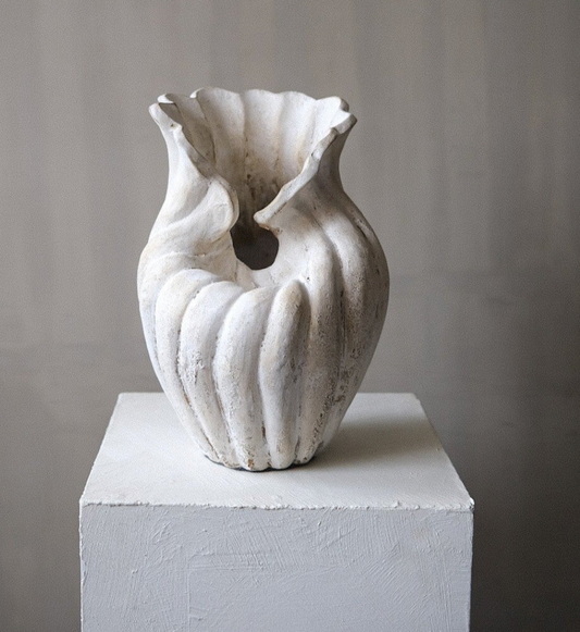 The Nusa Cream Vase