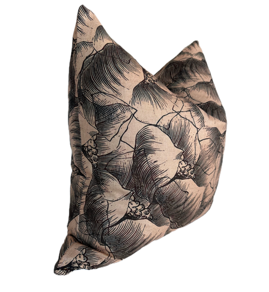 Amandine Pillow